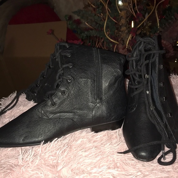 Black Calf boots - Picture 2 of 3